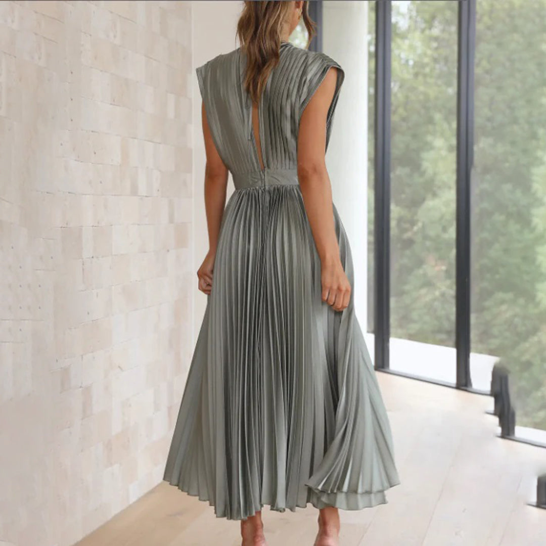 Women’s flattering midi dress for casual events and special occasions