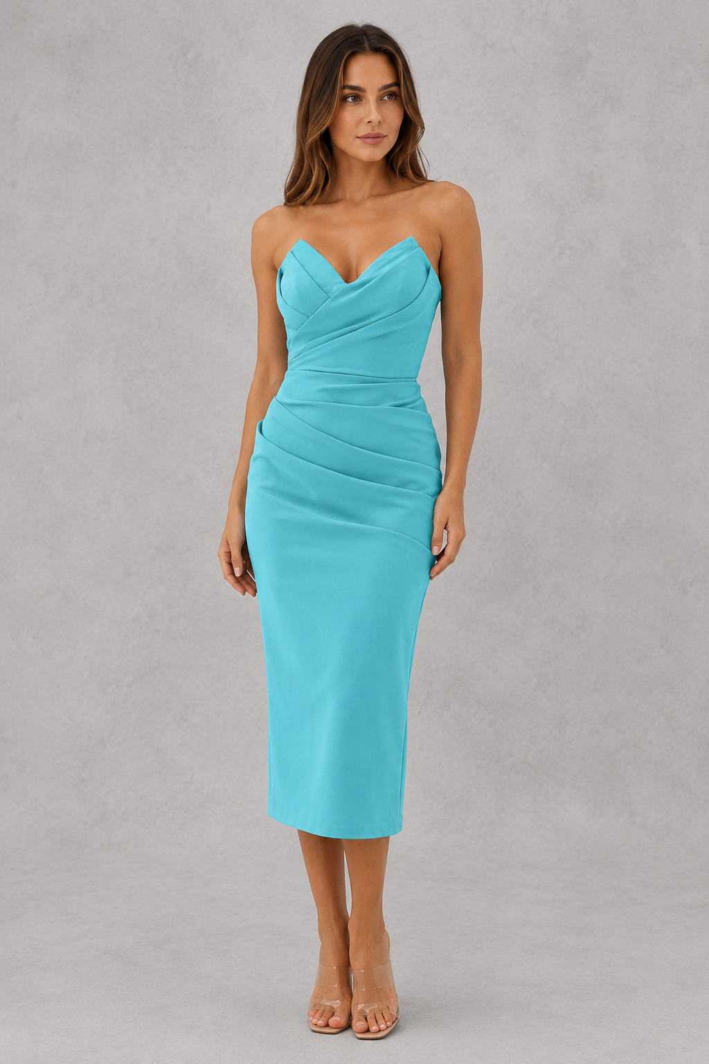 Women’s sleeveless maxi dress with a fitted silhouette, elegant open-back design, side split detail, and flowing skirt, ideal for evening events, formal occasions, and special celebrations.