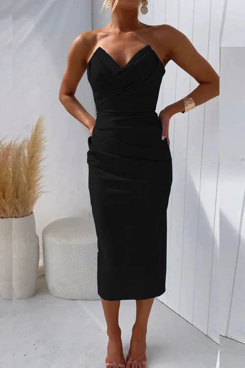 Women’s sleeveless slit party dress with fitted silhouette in polyester