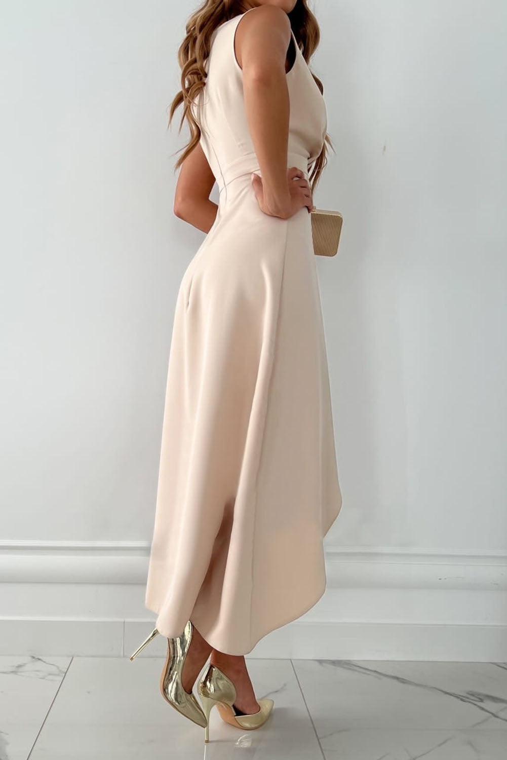 Women's sleeveless wrap maxi dress with V-neck and asymmetrical hem in beige