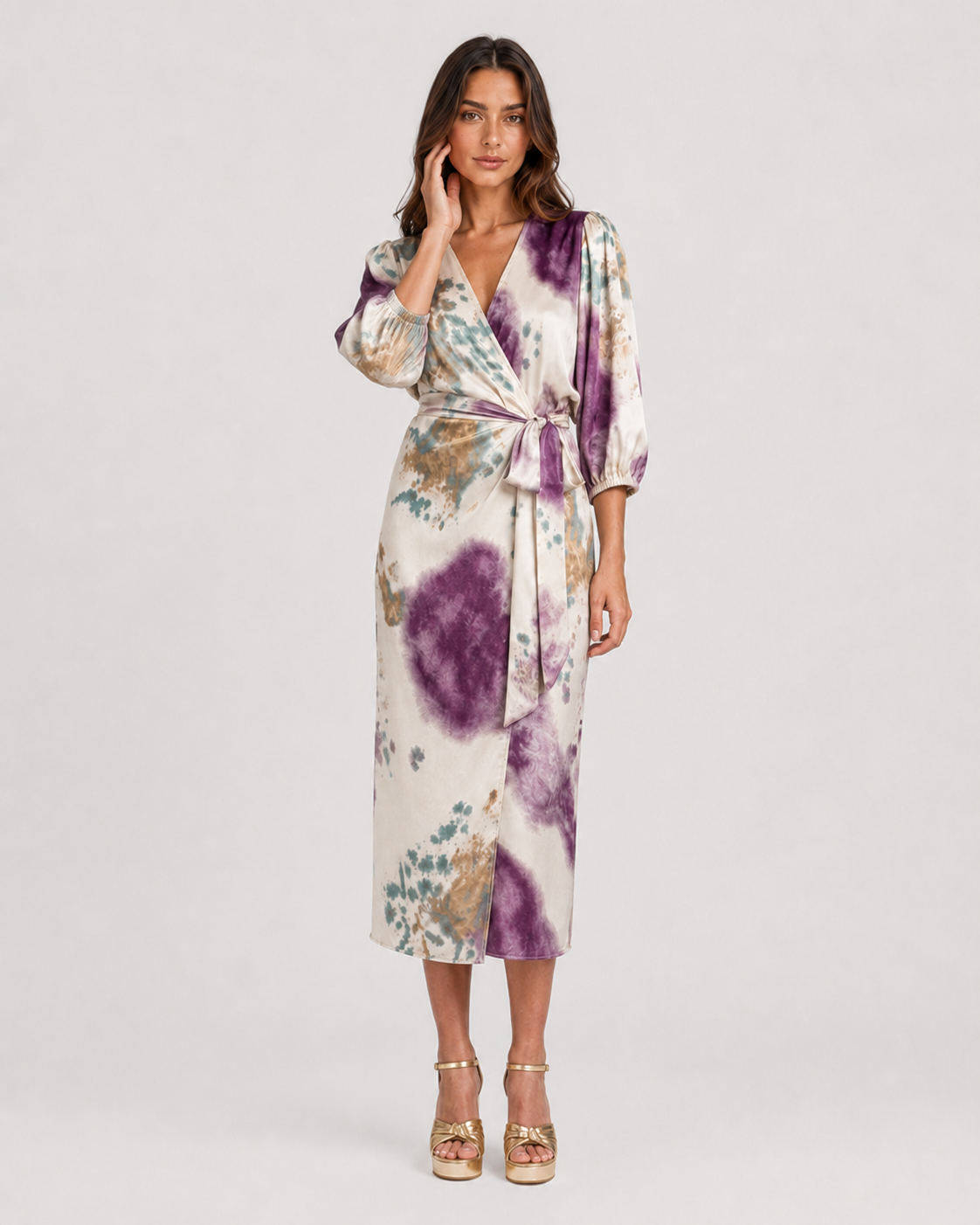 Women’s printed two-piece set by Klyne Studios featuring a V-neck long sleeve slim-fit top and matching relaxed-fit bottoms in a soft cotton and polyester blend.