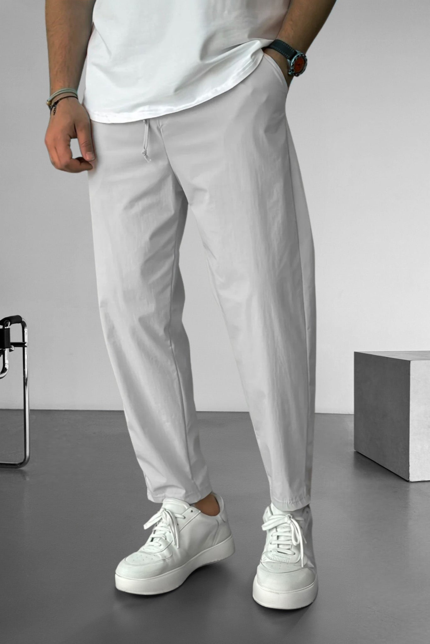 Edo - Essential konisch zulaufende Hose mit Kordelzug