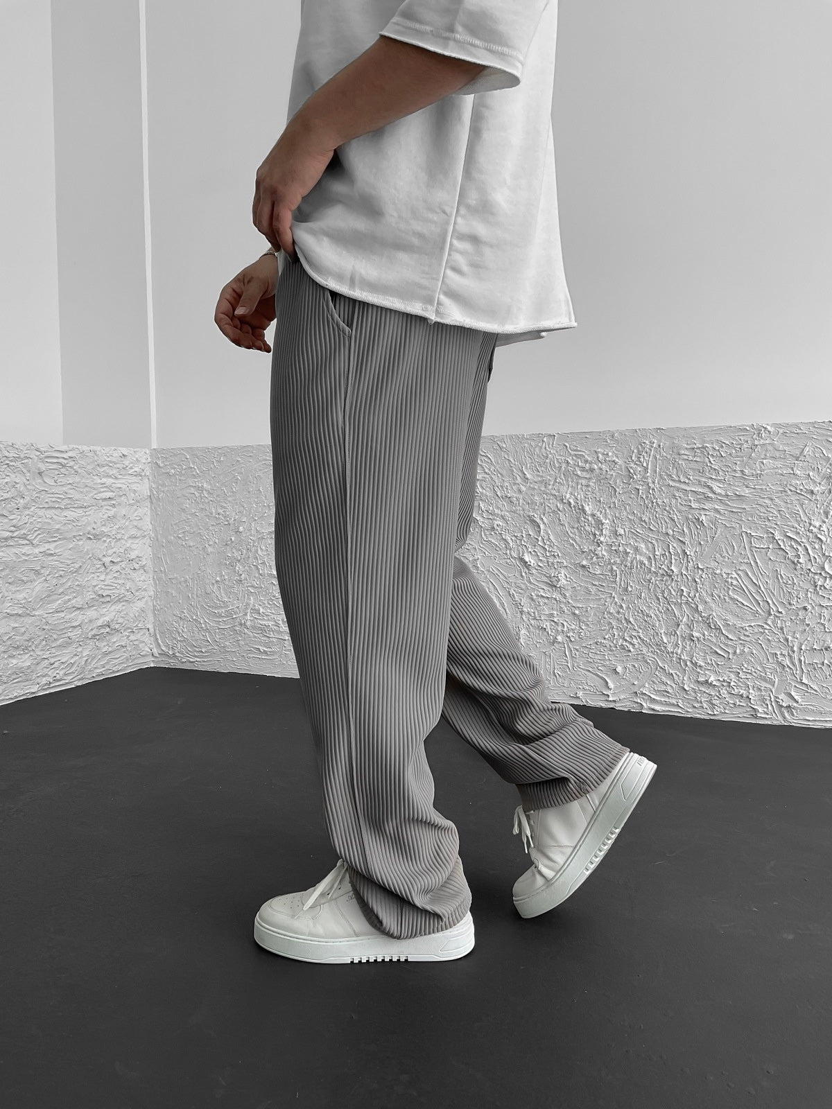 Nero - Pantalon décontracté côtelé