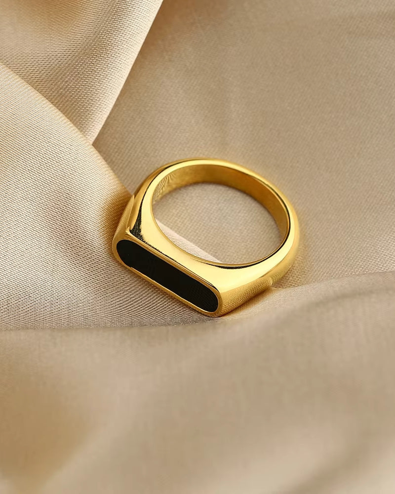 Obsidiaan band