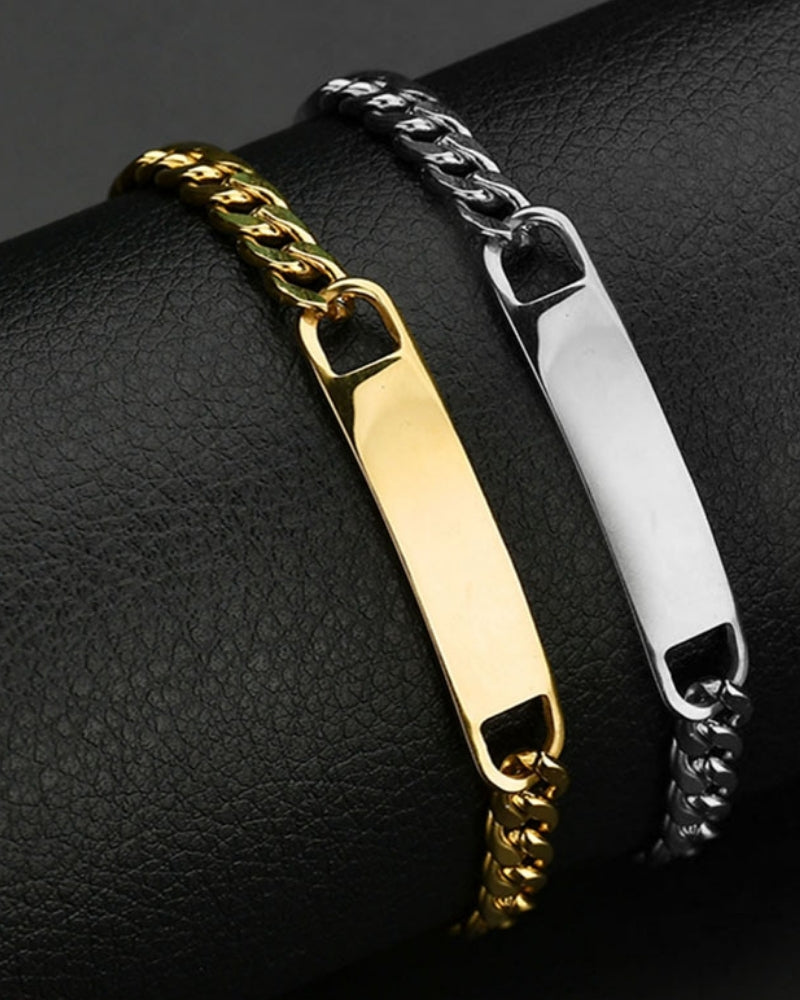 Pulseira de corrente com assinatura