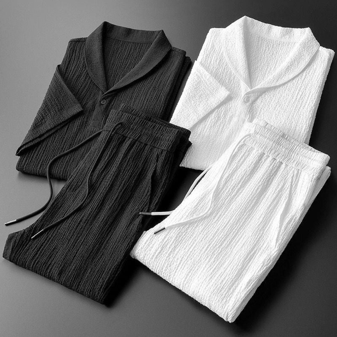 Conjunto de polo e calças de algodão
